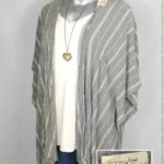 Ensamble Playera Terra & Sky - Gris Blanco - Combo 2 Prendas: Ensamble Gris A Rayas Verticales · 40