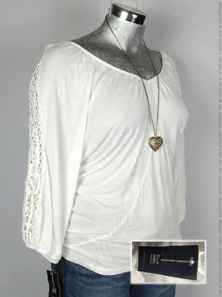 Blusa International Concepts - Blanco - Cuello En V Amplio · 38