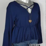 Blusa Shein Curve - Azul Marino - Cuello En V · 40