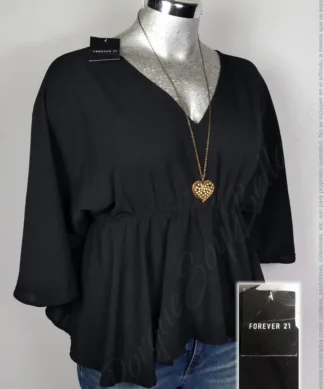 Blusa Forever 21+ - Negro - Cuello En V · 38/40
