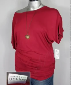 Blusa Made by Johnny - Vino - Cuello Redondo Amplio · 38/40